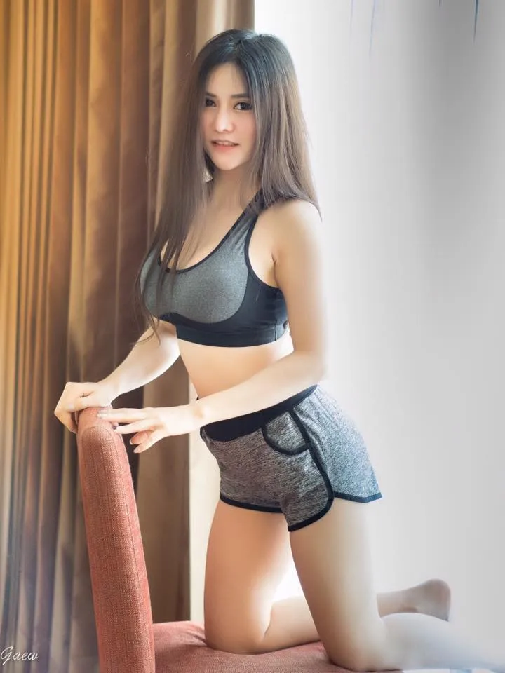 น้องบลู จิรารัตน์ หรือ ครูบลู ครูวิทยาศาสตร์ สุดแซ่บ สวยงามแบบพิมพ์นิยม 7