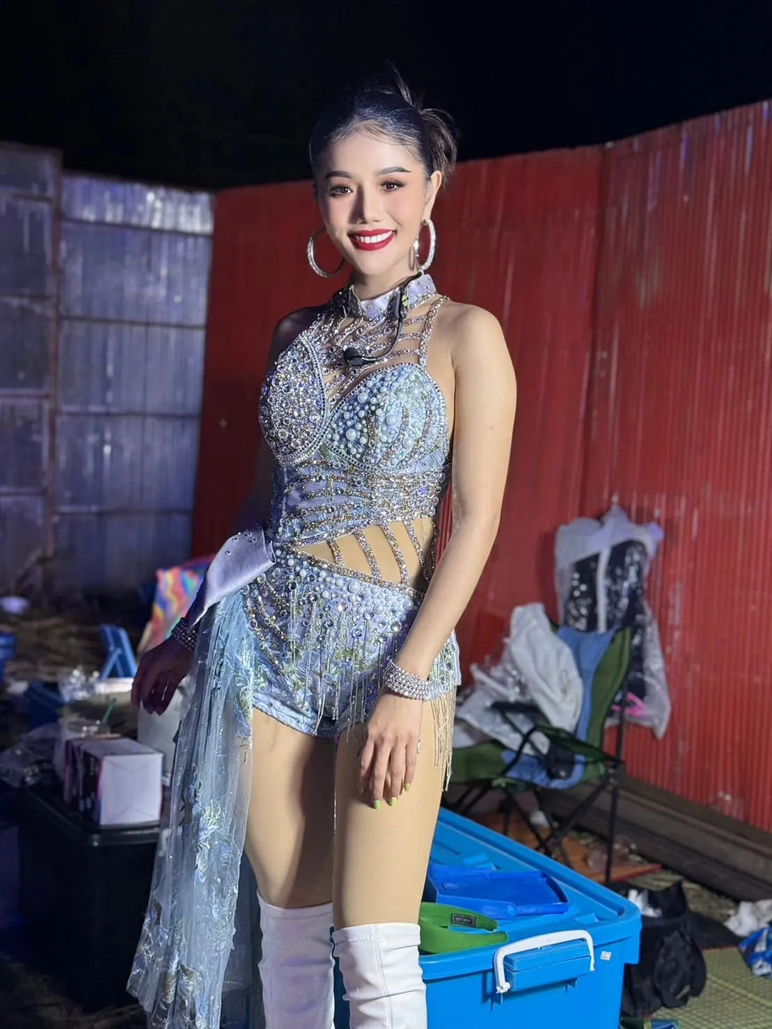 เปิดประวัติ แพรวพราว แสงทอง หมอลำสาว แม่ลูกสองหุ่นแซ่บ 29