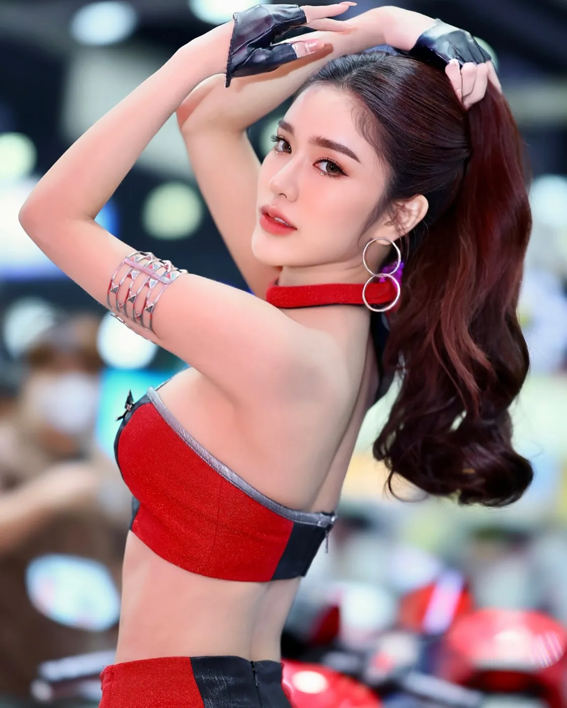 แอลตูน อภัสนันท์ ก็มาดิคร้าบ ตัวตึงก็มาดิคร้าบ สวยปนฮา แถมความเซ็กซี่ 11