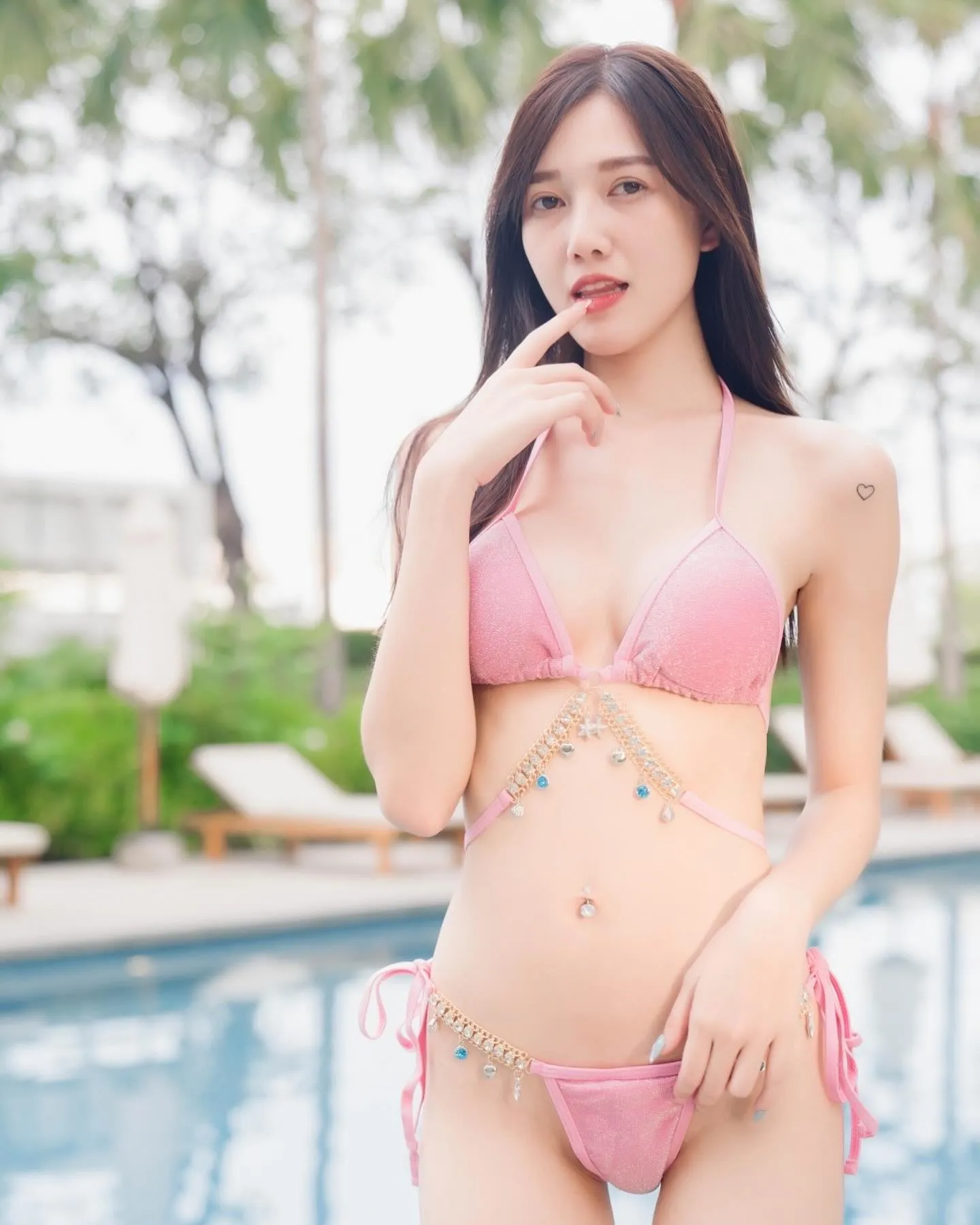 น้องดรีม ndream แซ่บของแทร่ 18+ เซ็กซี่ฉ่ำได้ใจ ถูกใจหนุ่มไทยทุกคน 24