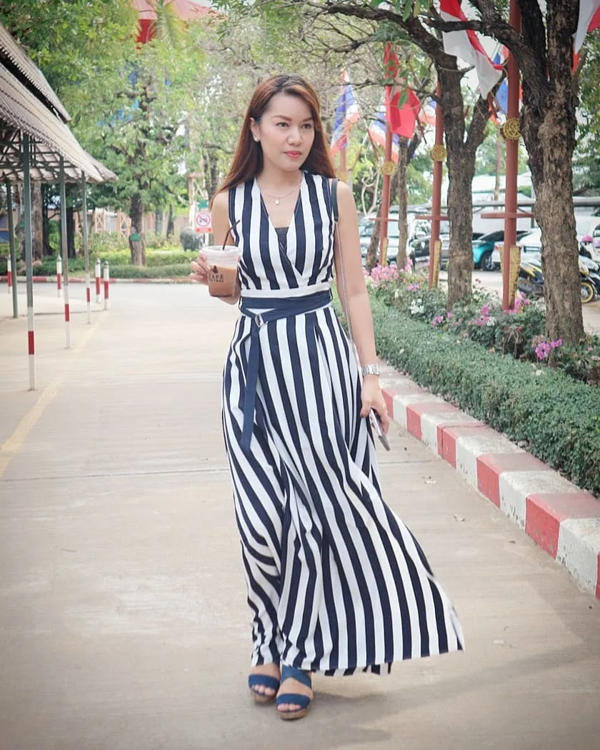 มาดาม เปิ้ล ผู้สมัคร ส.ส.ปชป สุโขทัย เขาคือ ใคร ? 12