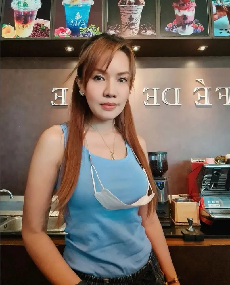 มาดาม เปิ้ล ผู้สมัคร ส.ส.ปชป สุโขทัย เขาคือ ใคร ? 41