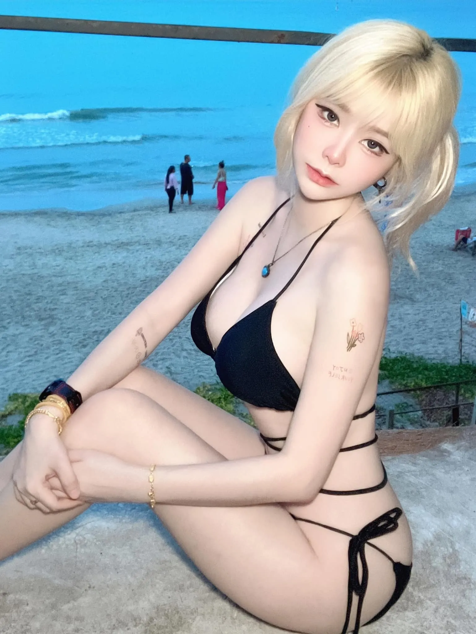แป้งสามป๋องซาว เน็ตไอดอลสาวจากอุดร ขาว สวย มาแนวเซ็กซี่ใสๆ 18+ 3