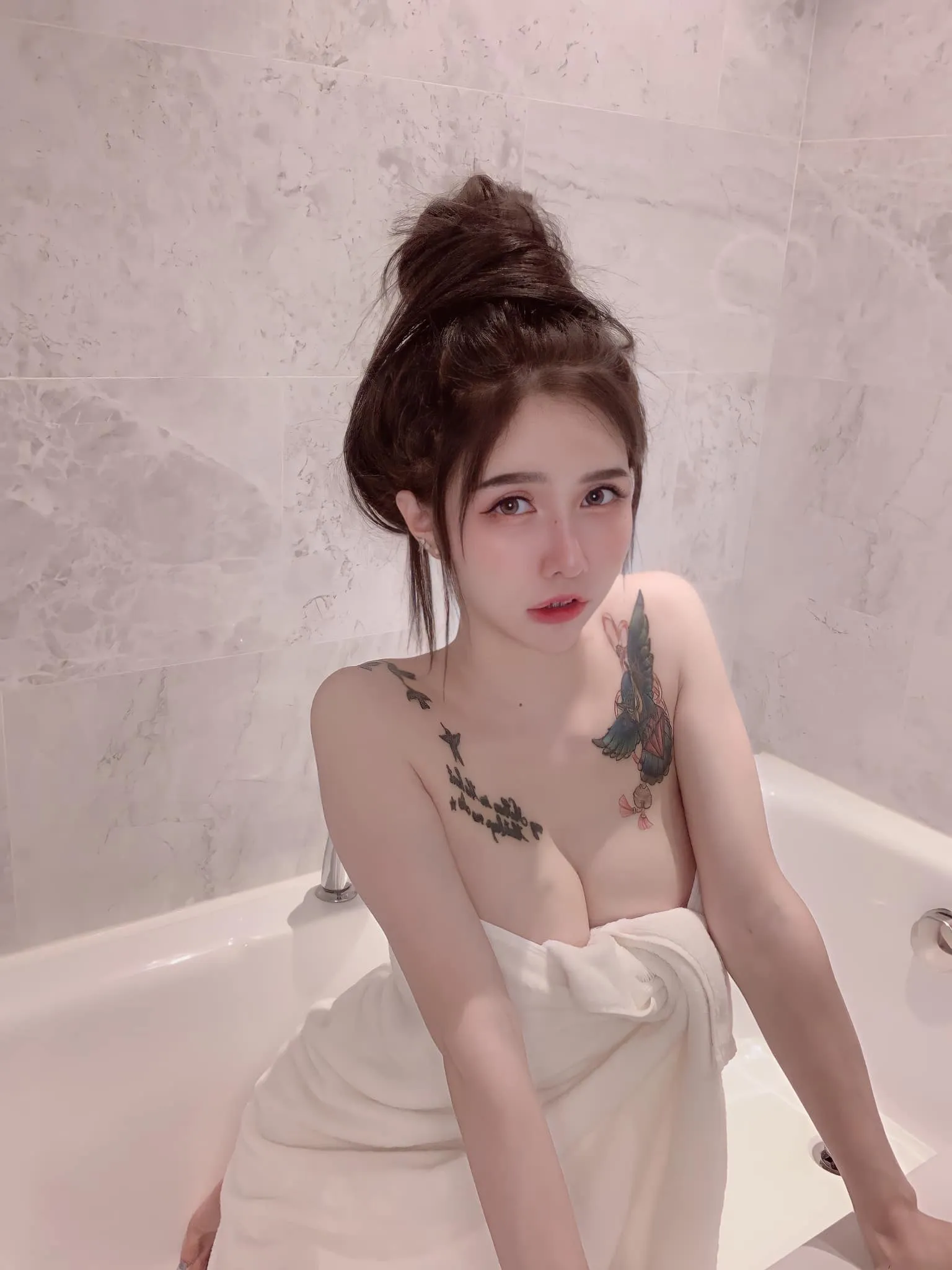 น้องน้ำขิง ตวงรัตน์ ไฟหน้าเบ้อเริ่ม อกขาวจั๊วะ หน้าแบ๊วสุด 24