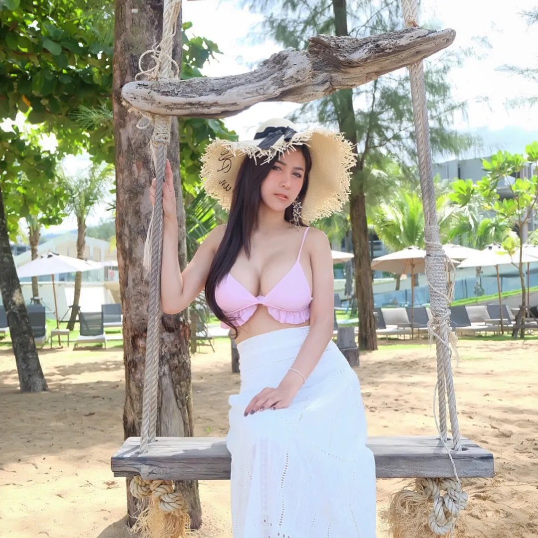 น้องชาญ่า ขนม จุฬาลักษณ์ นางแบบเซ็กซี่หุ่นเป๊ะ เด็ดทุกผลงาน 700cc 41