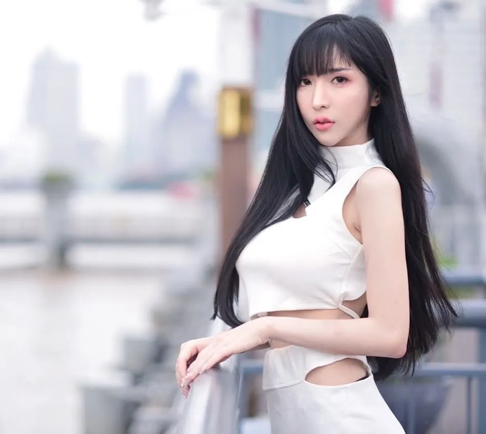 น้องอ้อม ยูมิ ทรงโต ขาวจั๊วะ อกไซส์ใหญ่ ตาแบ๊ว พราวเสน่ห์ 17