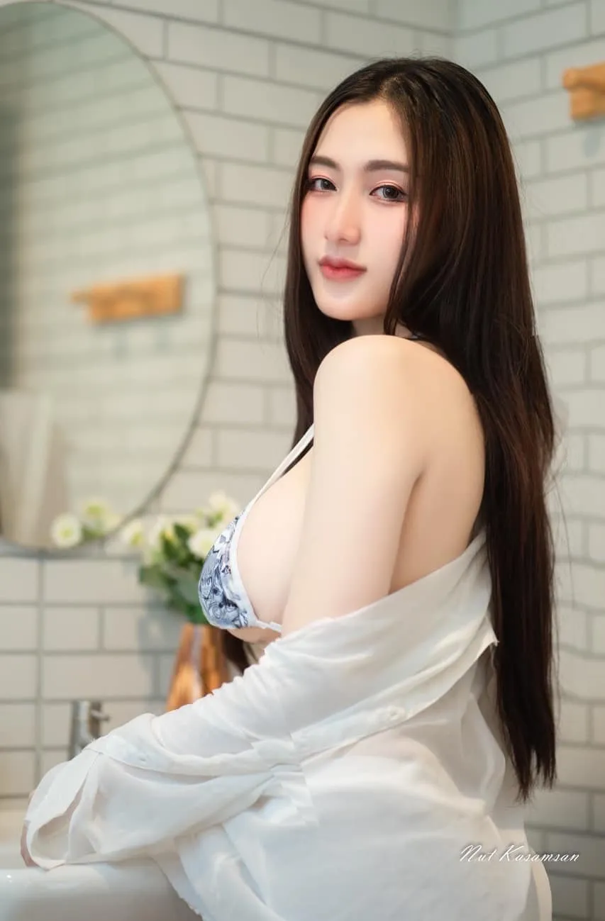 น้อง ddrungg Rungdee Boonwattana นางแบบสาวสวย อก Cup E 16