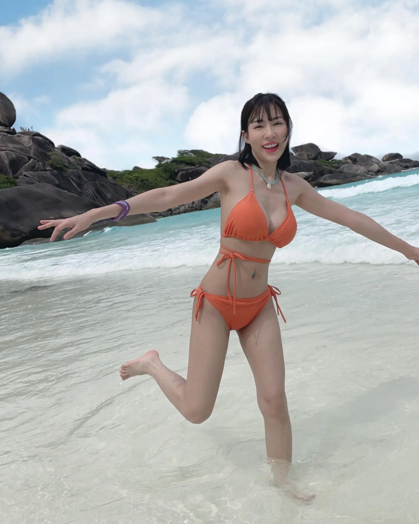 น้องฟางโกะ สาวแซ่บ น่างแบบสายขี้เล่น อารมณ์ดี อวดหุ่นดีไม่มียั้ง 23