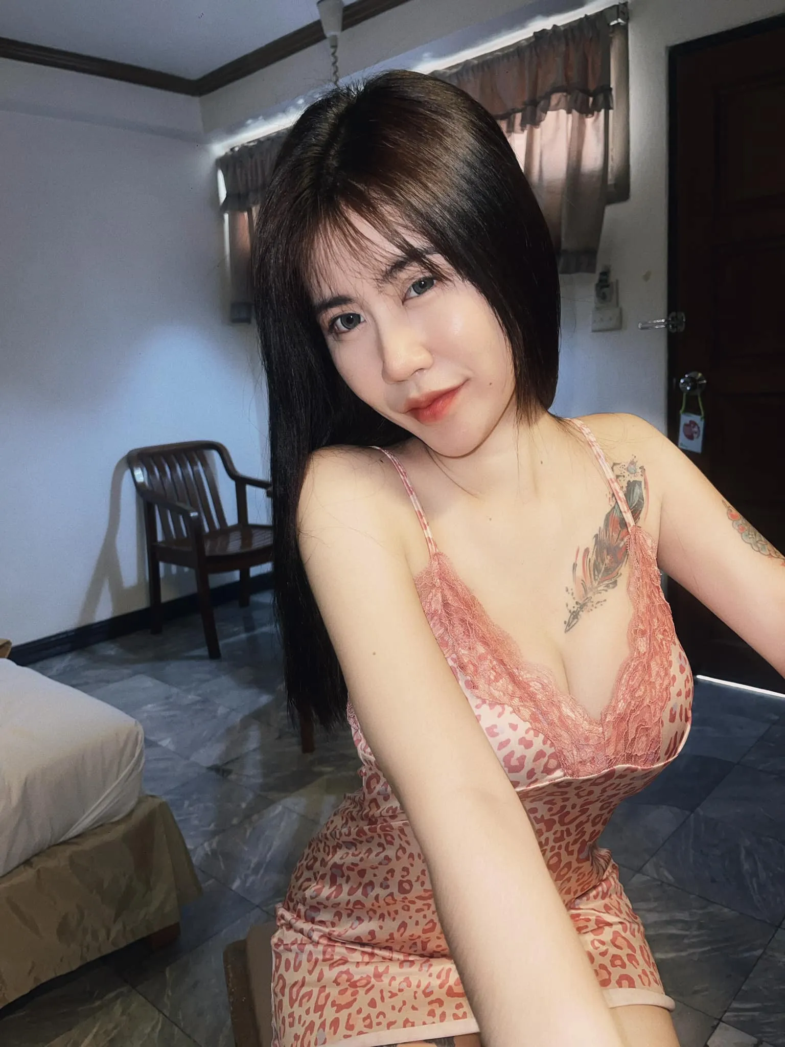 น้องโยกิ นางแบบเซ็กซี่ ปากอวบ หุ่นเพียว ขาวสวยทุกอณู สาว CupE 11