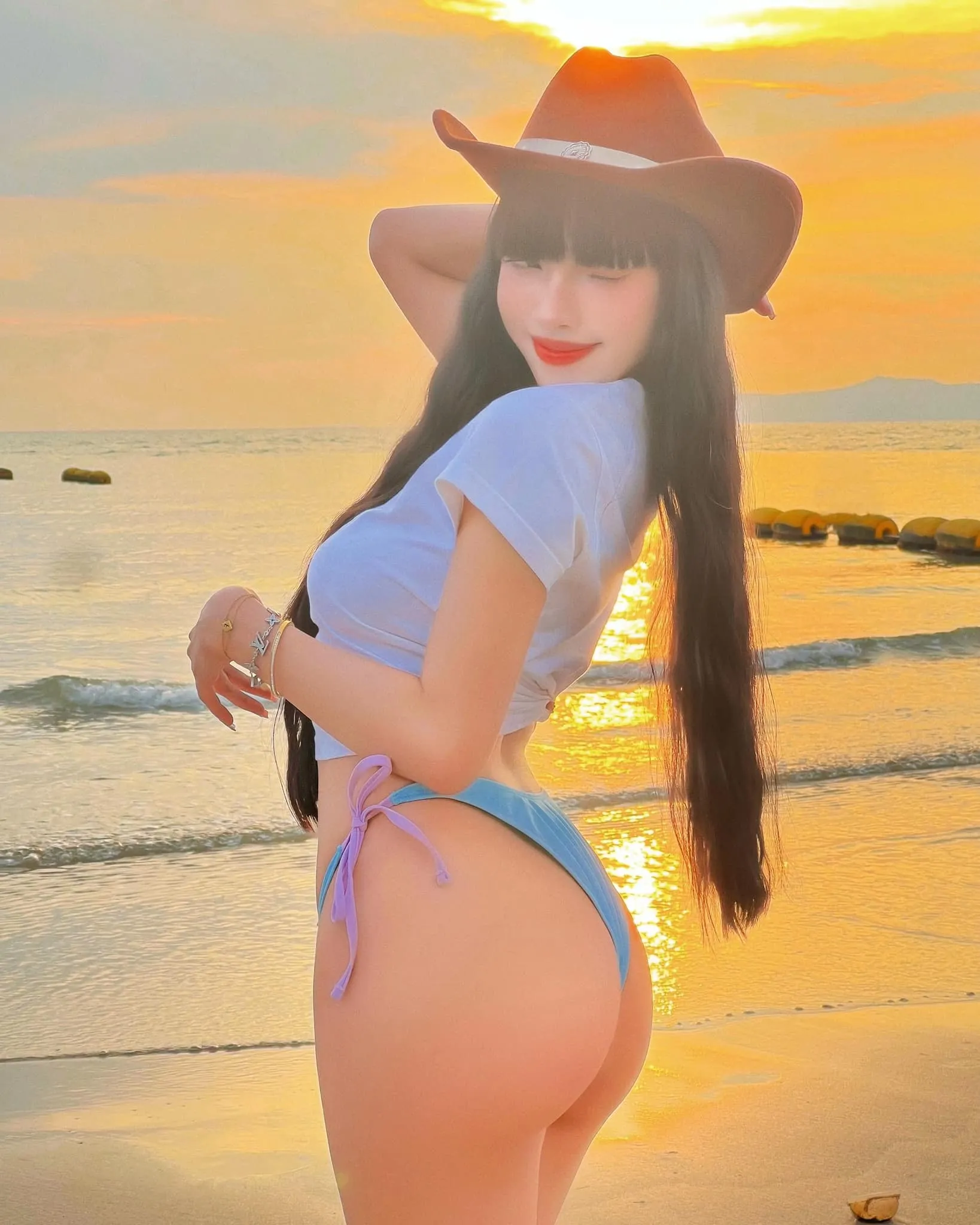 น้องฝน สาว Onlyfans เจ้าของทรงผมเด่นเป็นเอกลักษณ์ ผลงานแซ่บปัง 29