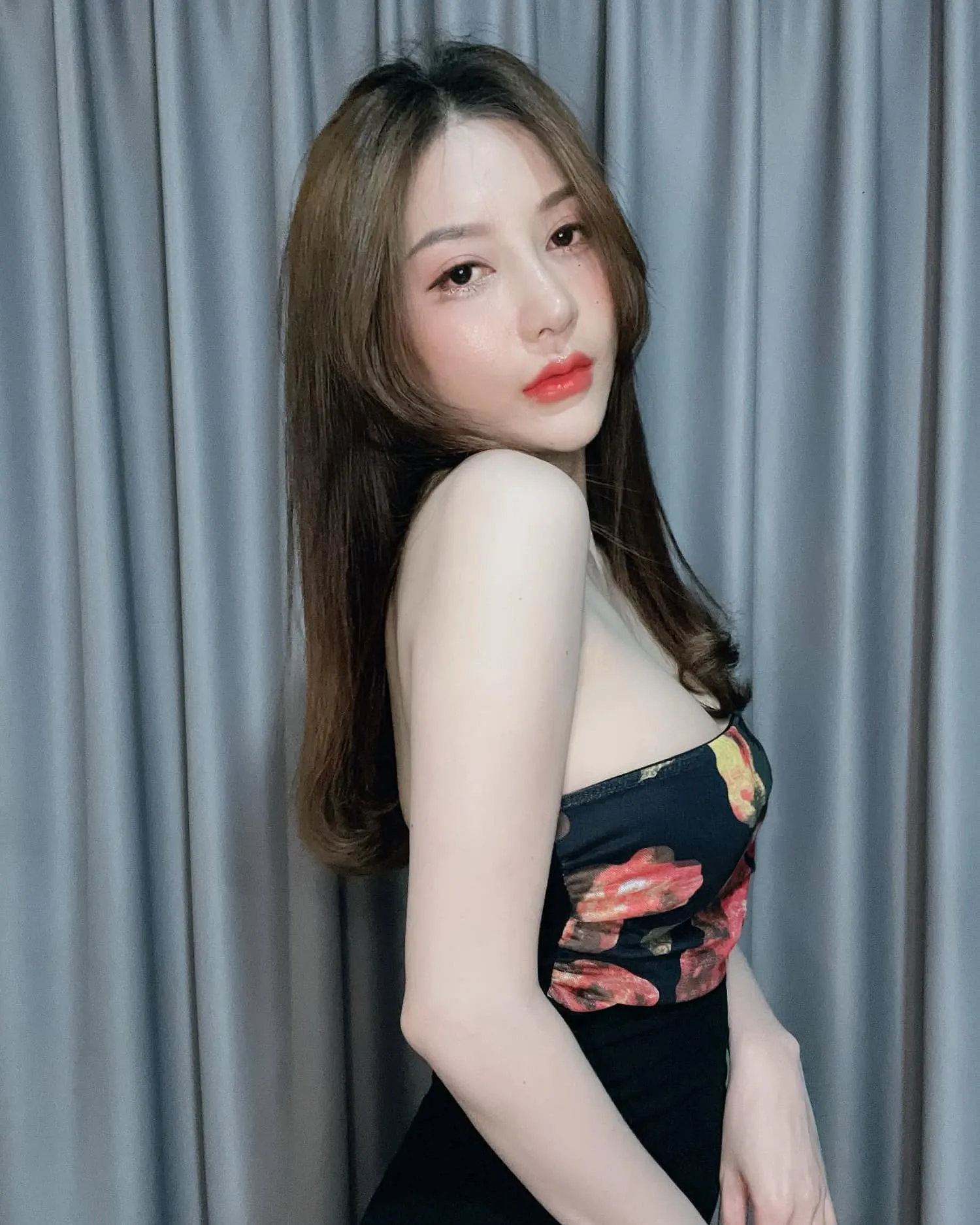 น้องยุ้ย ณิชกมล นางแบบเซ็กซี่ ขาวเนียน ฟีล พส. จีน ผลงานแซ่บเว่อร์ 36