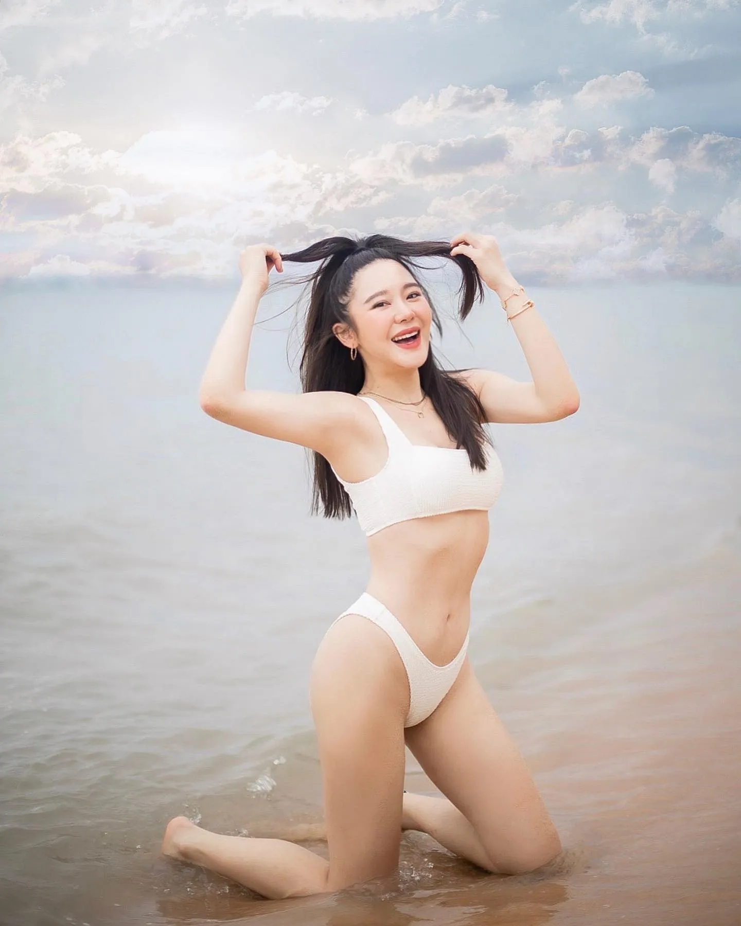 Mind ณภศศิ นักแสดงสาว ขาวจั๊วะ ตัวแม่ TikTok 12