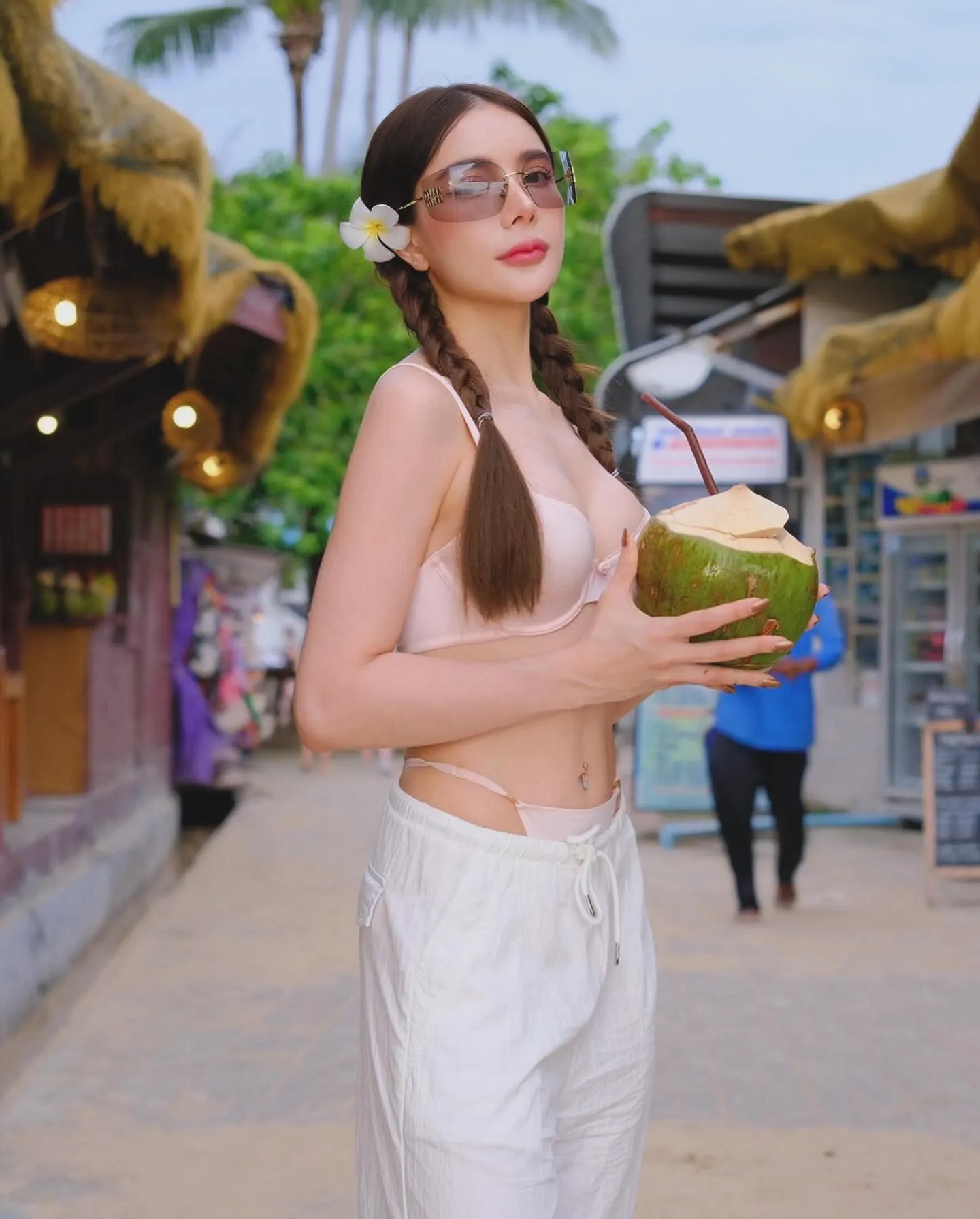 เฮเลน่า สาระการ เจ้าของตำแหน่ง มิสแกรนด์อุดรธานี สวยโดดเด่นเซ็กซี่ 12