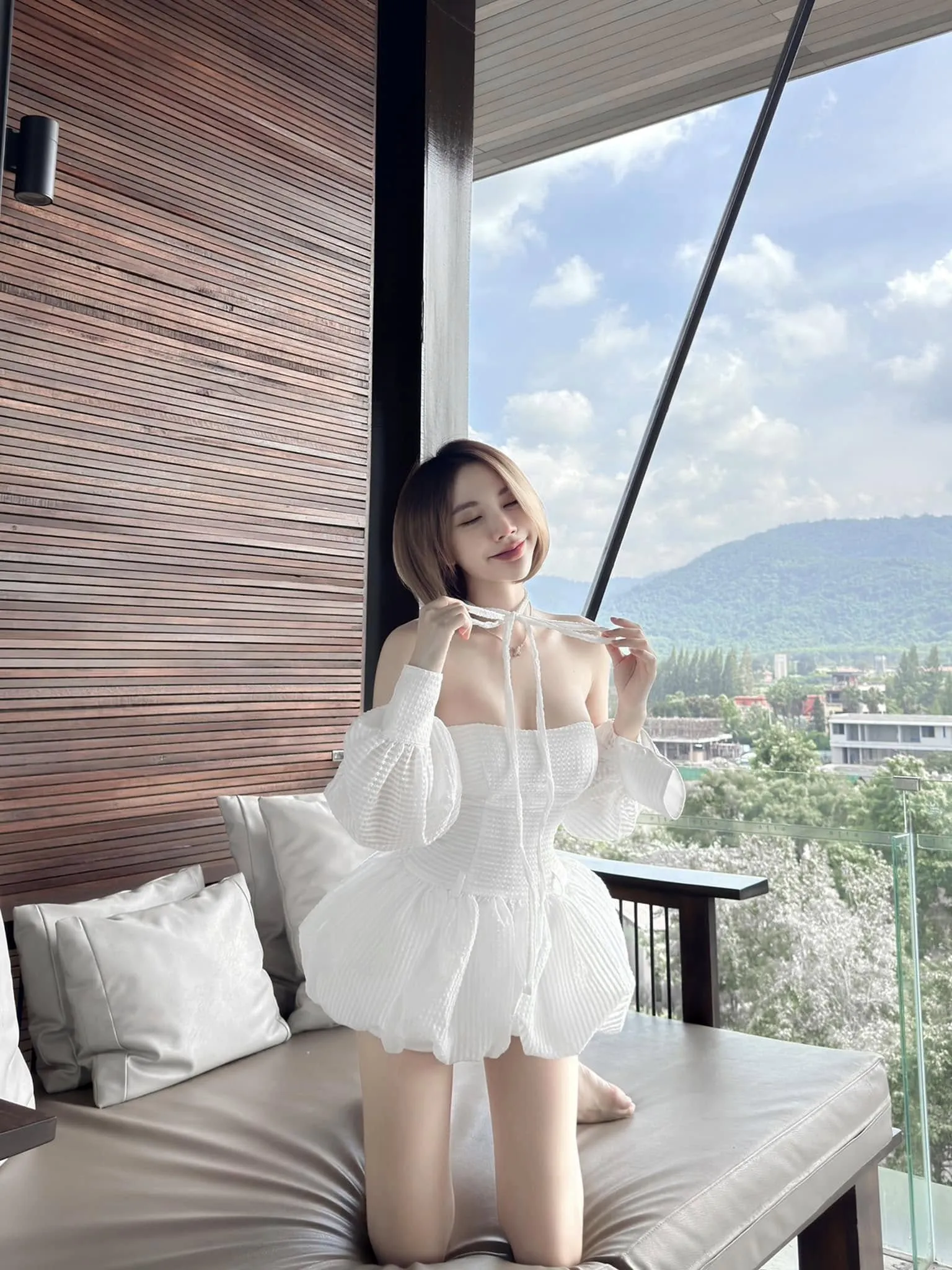 ฟารีดา อินฟลูสาวสวยหุ่นเด็ด เซ็กซี่ ที่ยิ้มเก่ง ผลงานแซ่บ บิกินี่ปัง สุดคิ้วท์ 11
